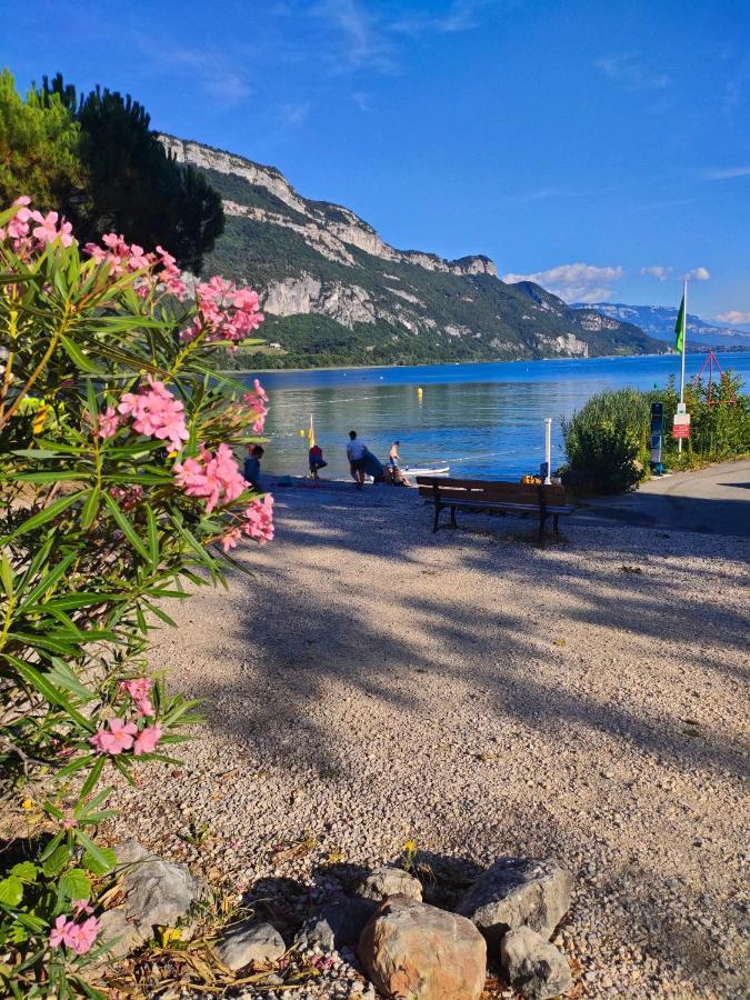 Entre Lacs Et Montagnes Cusy エクステリア 写真